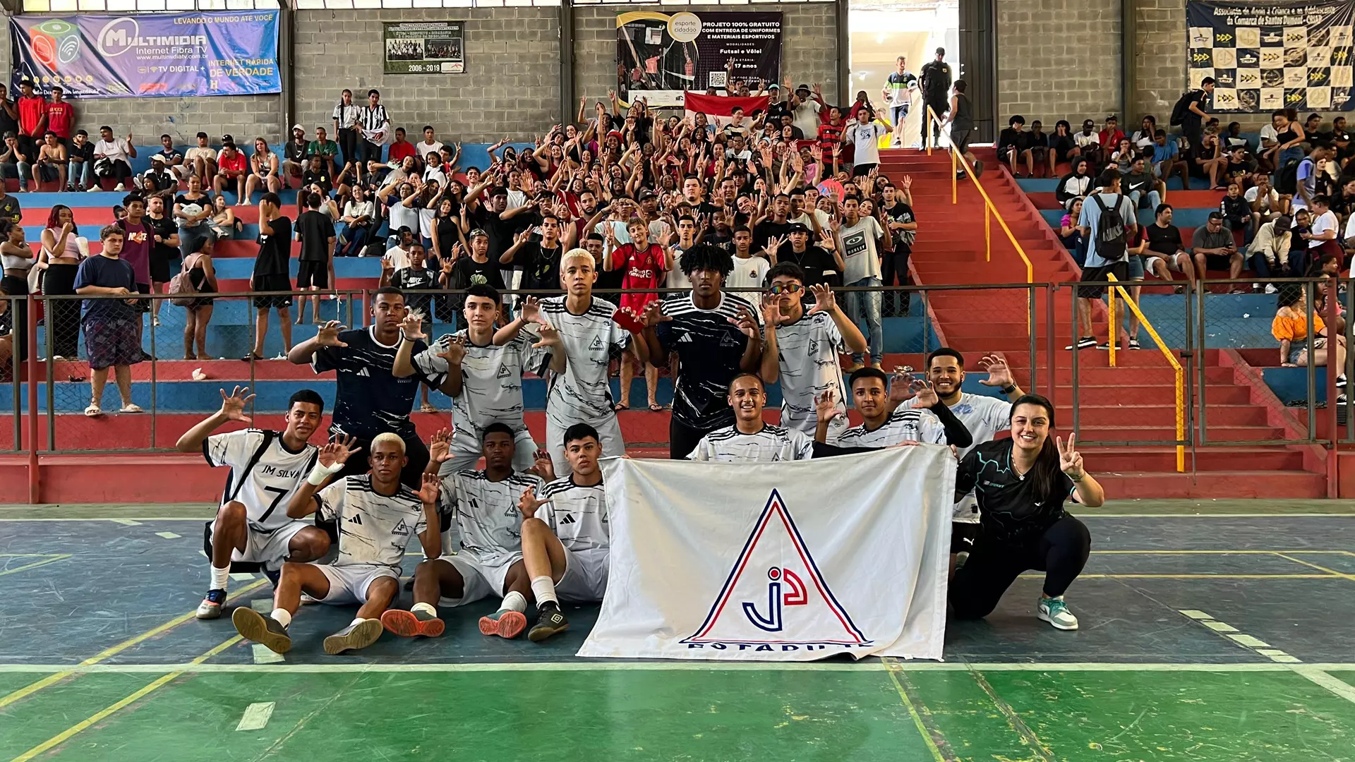 Jogos da Primavera: Estadual goleia Pavi por 7x1 e garante vaga na final do futsal módulo III